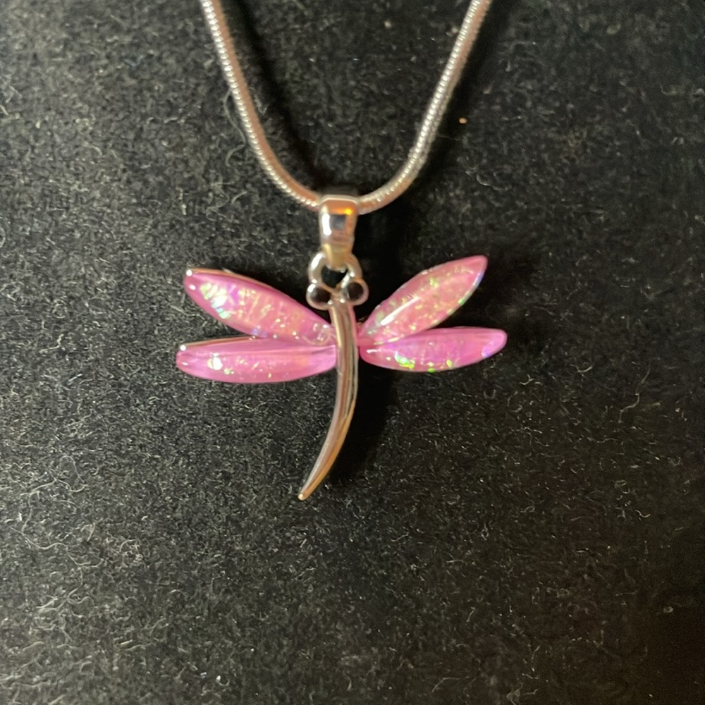 Elegant Pink Dragonfly Pendant Necklace - Picture 2 of 2